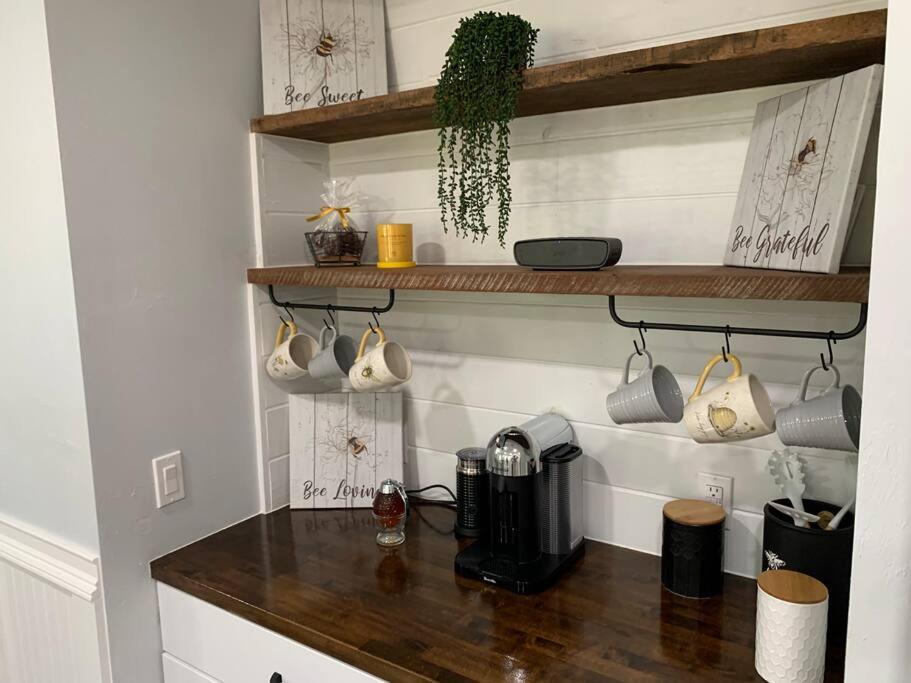 Honeycomb Gem, Beautifully Designed & Near Downtown Thomasville Eksteriør billede