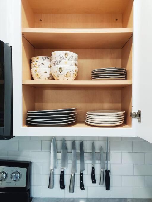 Honeycomb Gem, Beautifully Designed & Near Downtown Thomasville Eksteriør billede